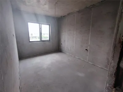 DUPLEX SEPARAT PRIN C.T - ZONA DE TOP - 5 CAMERE - foto 6