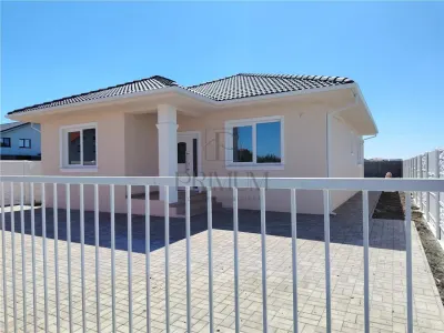 CASA INDIVIDUALA - MOSNITA NOUA - ZONA EXCELENTA - TOATE UTILITATILE - Mosnita Noua