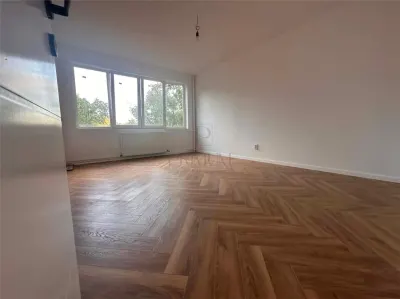 GH. LAZAR - 2 CAMERE - CENTRALA PROPRIE - DECOMANDAT - LIFT - ETAJUL 3 - Timisoara