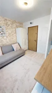 SOARELUI - 1 CAMERA - BLOC DOTAT CU ACOPERIS - ZONA FRUMOASA - Timisoara