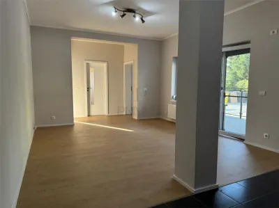 BRAYTIM - 3 CAMERE - PARTER - RENOVAT - ZONA BUNA - foto 2