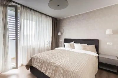 IULIUS MALL - BOTANIC - 3 CAMERE - ETAJ 5 - BLOC IZOLAT - LIFT - clima - RENOVAT - BOXA CF - foto 8