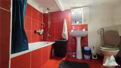 Vila cu 5 camere si 2 bai in zona Giulesti- sector 1, disponibila imediat - foto 11
