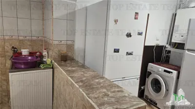 Vila cu 5 camere si 2 bai in zona Giulesti- sector 1, disponibila imediat - foto 16