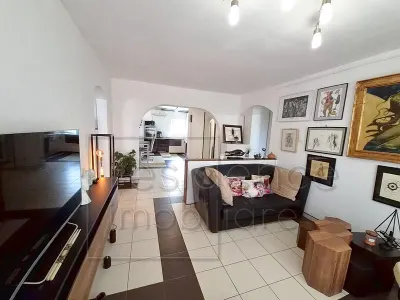 Apartament spatios 4 camere, Plopilor, zona Parcul Babes+Parcare - Cluj-Napoca