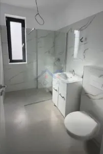 Apartament cu 2 camere, bloc nou, et.1, Centru - foto 4