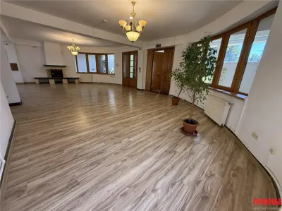 Cladire ideala pentru gradinita privata - Calea Moldovei - foto 3