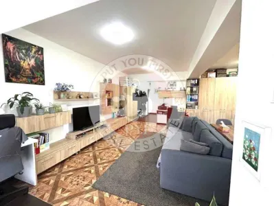 Marriott | 3 Camere | 82mp | Semidec | B13220 - foto 1