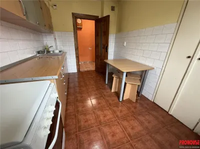 OKAZIE! - Energiei-G. Bacovia- 2 camere decomandate - foto 10