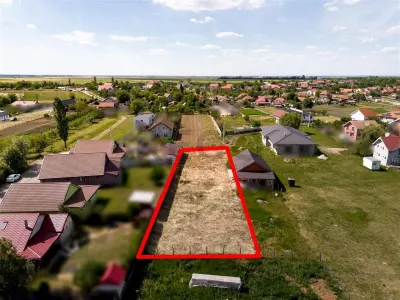 RECO Teren intravilan de vanzare Biharia , 609 mp - foto 4