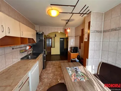 3 Camere decomandat zona GEPEX - foto 10