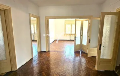 Ultracentral, Apartament - Birou de inchiriat 6 camere, su.144mp - Constanta
