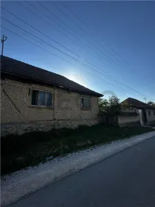 Reco Casa cu teren in Budureasa, langa Stana de Vale - Budureasa