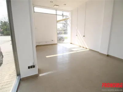 Spatiu comercial / birouri - Calea Romanului - Bacau