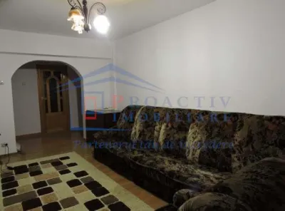 Burdujeni apartament 3 camere decomandat (3C-2219) - foto 2