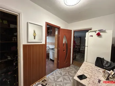 Zona Ura - Apartament cu 3 camere - foto 7