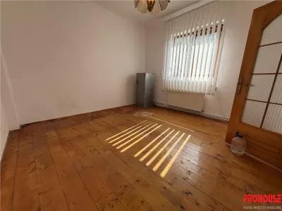 Bistrita Lac - casa + teren - foto 11