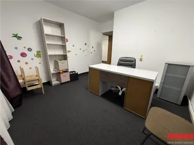 Orizont - stradal - Spatiu comercial - intrare separata - foto 12