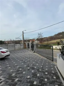 RECO, VILA DE INCHIRIAT - foto 12