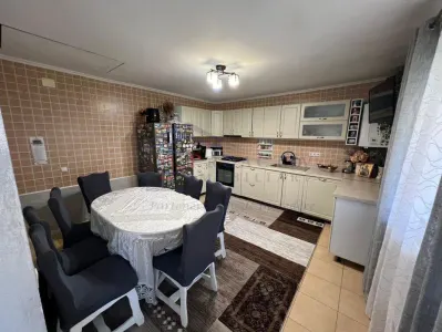 Casa individuala in Burdujeni (C-4192) - foto 2