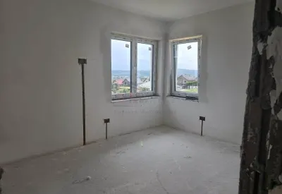 Casa Noua P+E | Burdujeni | 110 mp Utili | Teren 400 mp | C-5627 - Suceava
