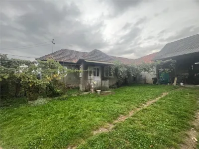 Reco, Casa cu teren, Lugasu de Sus, la 32 km de Oradea - Lugasu de Sus