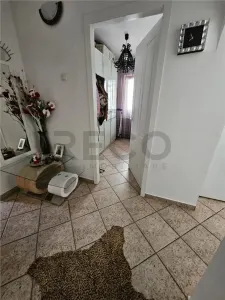 RECO Apartament PB 2 camere Decebal - foto 5
