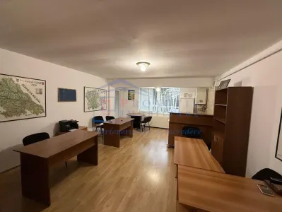 Apartament spatios | 3 camere | Zona Universitatii | Bloc Nou | Ideal locuinta sau birou | 3c-4514 - Suceava