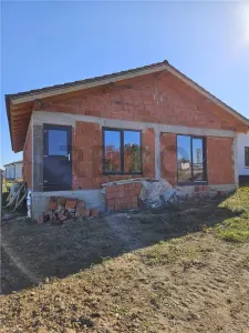 Reco Casa in Paleu cu Toate Utilitatile - foto 5
