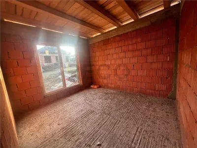 RECO Casa plan parter cu 3 dormitoare-la rosu- Paleu - foto 5