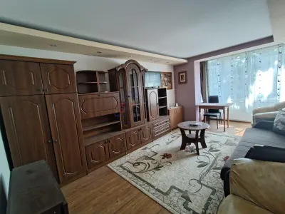 Apartament 2 camere | Centru |  Etaj 2 | Decomandat | 2c-7020 - foto 2