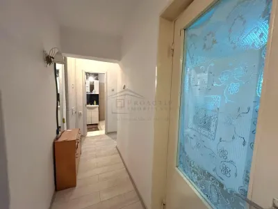 Apartament 3 camere | George Enescu | Etaj 2 | 70 mp | 3c-4519 - foto 2