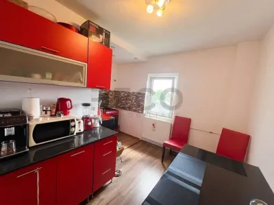 RECO, Apartament decomandat tip PC, 3 camere, 3 balcoane, gata de mutat, etajul1, Nufarul - foto 9