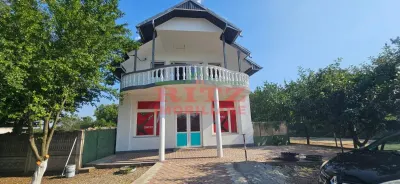 Vila/Sp. comercial+teren S=900 mp, Redea! - Redea