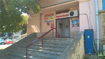 Vanzare spatiu comercial Moinesti, V. Alecsandri nr. 22 (piata) - Moinesti