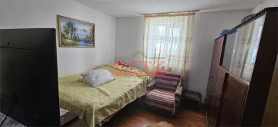 CASA DE VANZARE CU GARAJ,ZONA BOLD - foto 3