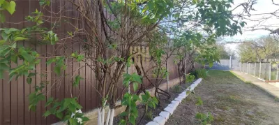 Casa cu livada de vanzare - foto 8
