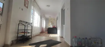 Casa cu livada de vanzare - foto 9