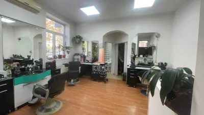 Stefan cel Mare, parter de vila, 2 camere, birou - foto 1