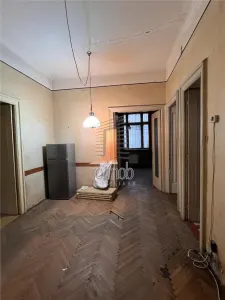Cismigiu, apartament 4 camere in vila, parter inalt/D+P+1+M - foto 3