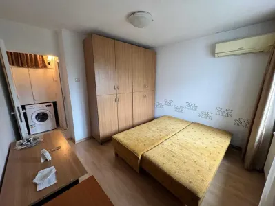 Apartament 2 camere, decomandat, Nicolina 2 - foto 2