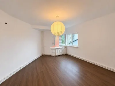 Apartament 2 camere, etajul 2/3, zona Dacia - foto 8