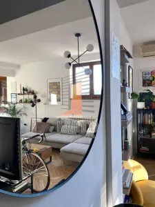 Apartament 2 camere, in vila, spatios, garaj, zona buna! - foto 6