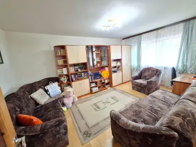 Apartament 3 camere, Nicolina II– liber, parter cu balcon generos - foto 6