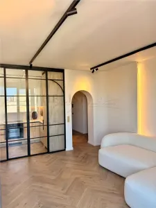 Apartament Exclusiv 3 camere+dressing, cu Vedere Panoramică spre Casa Poporului - foto 2