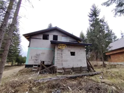 Casa de vacanta nefinalizata (Borzont) - foto 3