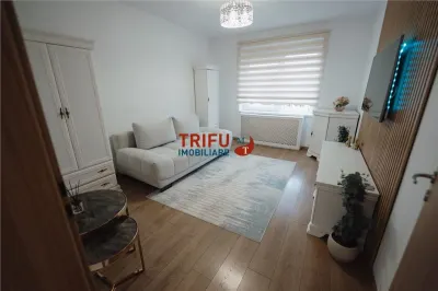 Apartament 3 camere de inchiriat zona Cetate - foto 2