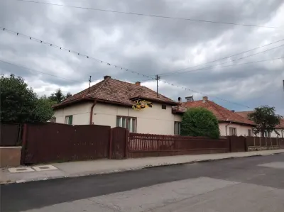 Casa de locuit duplex (Gheorgheni, str. Carpati) - foto 2