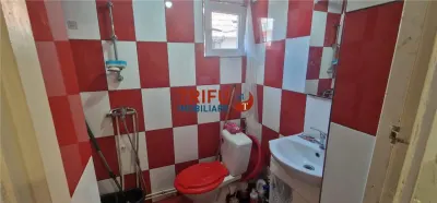 Casa  de vanzare 3 camere zona Sub Stadion - foto 13
