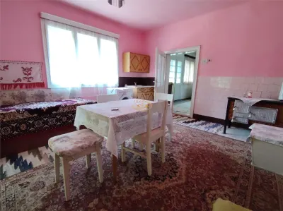 Casa de locuit (Tulghes, str. Principala) - foto 11